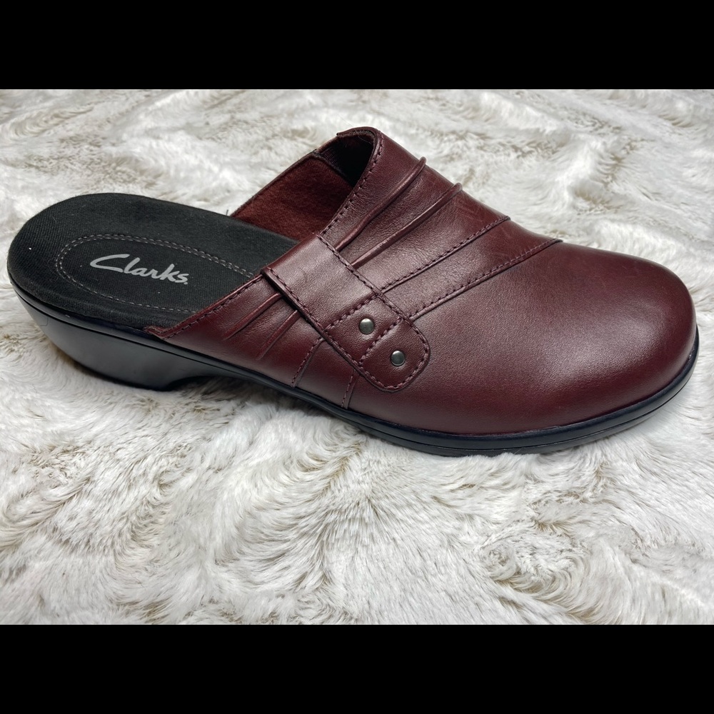 Clarks sandal